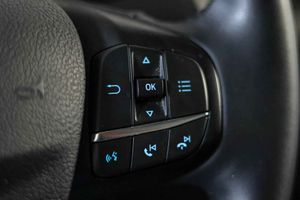 Ford Transit Chasis Cabina 3500 L4 Ecoblue **Plataforma elevadora** - Foto 25