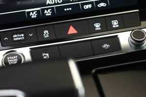 Audi Q8 55 TFSIe 280kW Black L quattro tiptronic - Foto 49