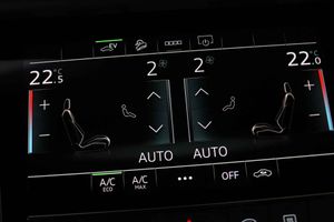 Audi Q8 55 TFSIe 280kW Black L quattro tiptronic - Foto 67