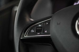 Skoda Karoq 1.5 TSI 110kW (150CV) DSG ACT Ambition - Foto 35