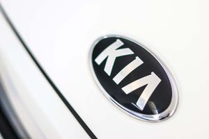 Kia Stonic 1.2 CVVT 62kW (84CV) Drive Eco-Dynamics - Foto 8