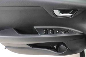 Kia Stonic 1.2 CVVT 62kW (84CV) Drive Eco-Dynamics - Foto 29