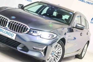 BMW Serie 3 320e Touring **Luxury Line** - Foto 28