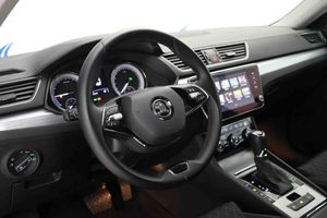 Skoda Superb L&K 1.4 TSI iV P-HEV 160kW DSG - Foto 5