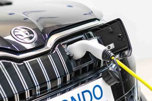 Skoda Superb L&K 1.4 TSI iV P-HEV 160kW DSG - Foto 8