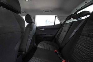Kia Stonic 1.0 T-GDi 88kW (120CV) MHEV Drive DCT - Foto 51