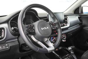 Kia Stonic 1.0 T-GDi 88kW (120CV) MHEV Drive DCT - Foto 5