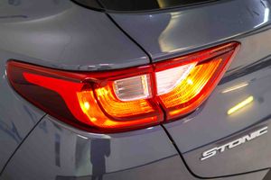 Kia Stonic 1.0 T-GDi 88kW (120CV) MHEV Drive DCT - Foto 16