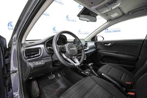 Kia Stonic 1.0 T-GDi 88kW (120CV) MHEV Drive DCT - Foto 26