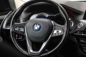 BMW X3 sDrive18d - Foto 32