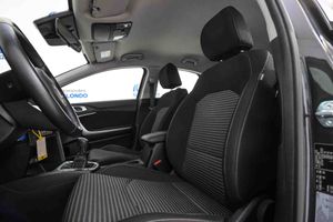 Kia XCeed 1.0 T-GDi Drive 74kW (100CV) - Foto 24