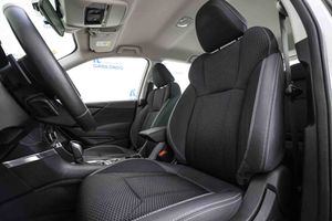 Subaru Forester 2.0i Hybrid CVT Sport Plus AWD - Foto 28