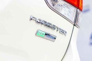 Subaru Forester 2.0i Hybrid CVT Sport Plus AWD - Foto 14