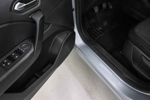 Renault Captur Zen TCe 90 - Foto 27