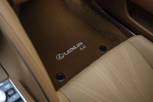 Lexus LC 3.5 V6 500h Luxury **Techo solar** - Foto 64