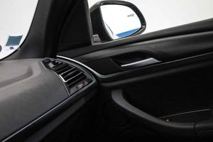 BMW X3 xDrive30e xLine **M Sport** - Foto 44