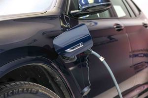 BMW X3 xDrive30e xLine **M Sport** - Foto 9