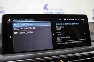 BMW X3 xDrive30e xLine **M Sport** - Foto 63