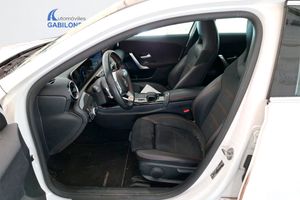 Mercedes Clase A A 200 **AMG Line** - Foto 6