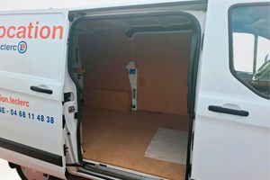 Ford Transit Custom L1H1 2.0 Ecoblue Trend Business  - Foto 6