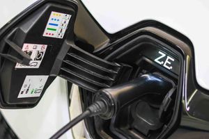 Renault Zoe Business 80 kW R110 Batería 50kWh - Foto 10