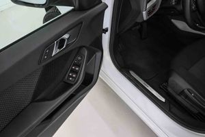 BMW Serie 1 118i Auto. - Foto 27