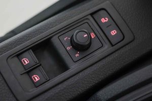 Volkswagen Transporter T6 2.0TDI L1H2  - Foto 29