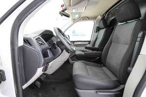 Volkswagen Transporter T6 2.0TDI L1H2  - Foto 27