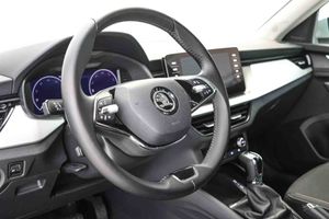 Skoda Kamiq 1.0 TSI 81kW (110CV) DSG AMBITION - Foto 5