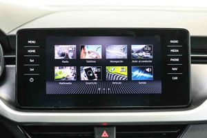 Skoda Kamiq 1.0 TSI 81kW (110CV) DSG AMBITION - Foto 42