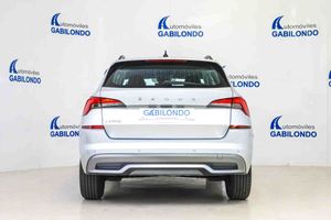 Skoda Kamiq 1.0 TSI 81kW (110CV) DSG AMBITION - Foto 4