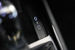 Skoda Kamiq 1.0 TSI 81kW (110CV) DSG AMBITION - Foto 40