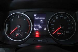 Volkswagen Crafter 30 Furgón BM 2.0 TDI L3H2  - Foto 33