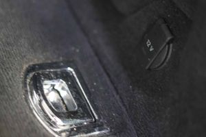 Audi A6 Avant 55 TFSIe quattro Competition - Foto 61