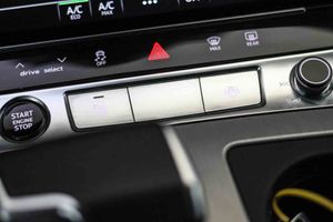 Audi A6 Avant 55 TFSIe quattro Competition - Foto 47