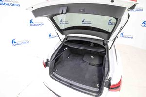 Audi A6 Avant 55 TFSIe quattro Competition - Foto 58