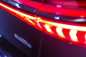 Audi A6 Avant 55 TFSIe quattro Competition - Foto 20