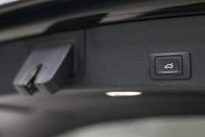 Audi A6 Avant 55 TFSIe quattro Competition - Foto 60