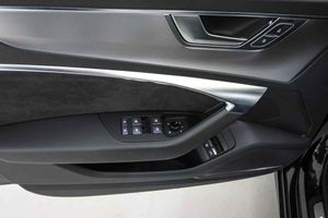 Audi A6 Avant 55 TFSIe quattro Competition - Foto 31