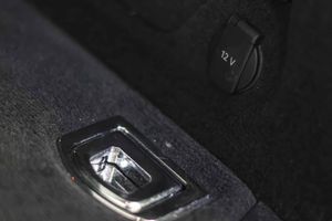 Audi A6 Avant 55 TFSIe quattro Competition - Foto 63