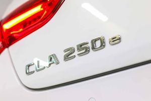 Mercedes CLA CLA 250 e Shooting Brake **Techo panorámico** - Foto 16