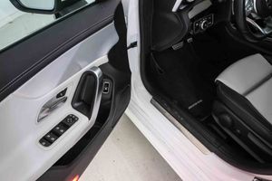 Mercedes CLA CLA 250 e Shooting Brake **Techo panorámico** - Foto 31