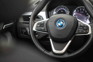 BMW X1 xDrive25e **Techo panorámico** - Foto 42