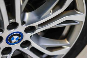 BMW X1 xDrive25e **Techo panorámico** - Foto 17