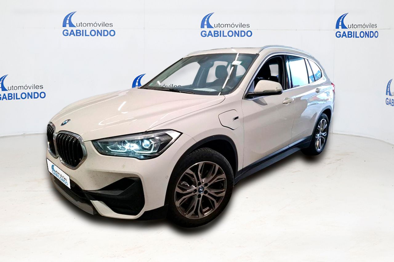 BMW X1 xDrive25e **Techo panorámico** - Foto 1