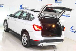 BMW X1 xDrive25e **Techo panorámico** - Foto 23