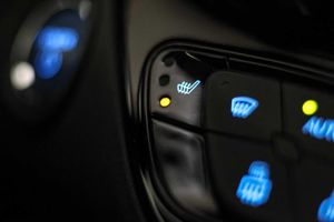 Toyota C-HR 2.0 180H Dynamic - Foto 46