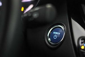 Toyota C-HR 2.0 180H Dynamic - Foto 41