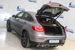 Mercedes GLC Coupé GLC 300 e 4MATIC **AMG Line** - Foto 22