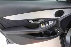 Mercedes GLC Coupé GLC 300 e 4MATIC **AMG Line** - Foto 31